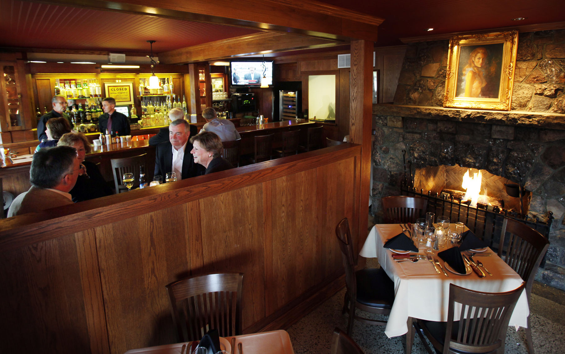 Wonder Bar - interior